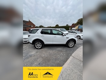 Used Land Rover Discovery Sport 2017 for sale - 76093079: Photo 4