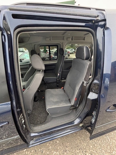 Used Volkswagen Caddy Maxi Life 2015 for sale - 77328824: Photo 13