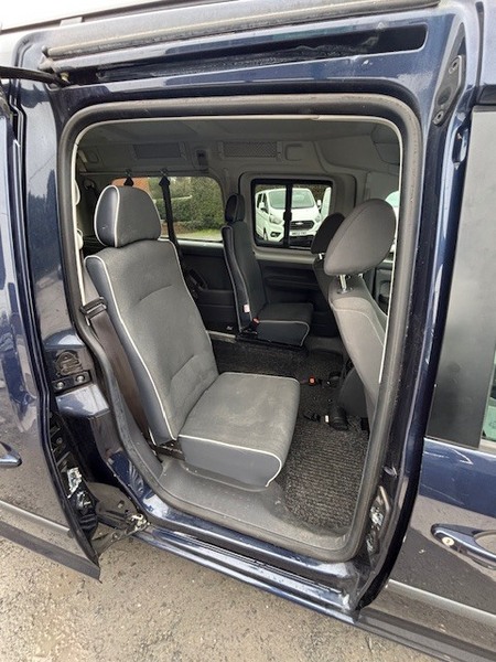 Used Volkswagen Caddy Maxi Life 2015 for sale - 77328824: Photo 14