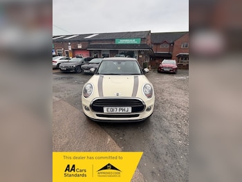 Used MINI Hatch 2017 for sale - 77693957: Photo