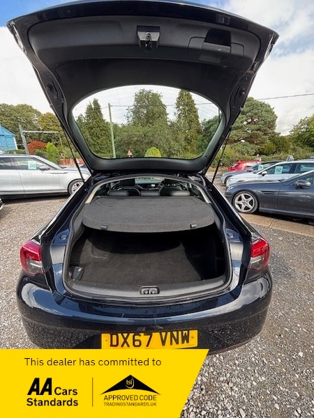 Used Vauxhall Insignia 2017 for sale - 77668158: Photo 8
