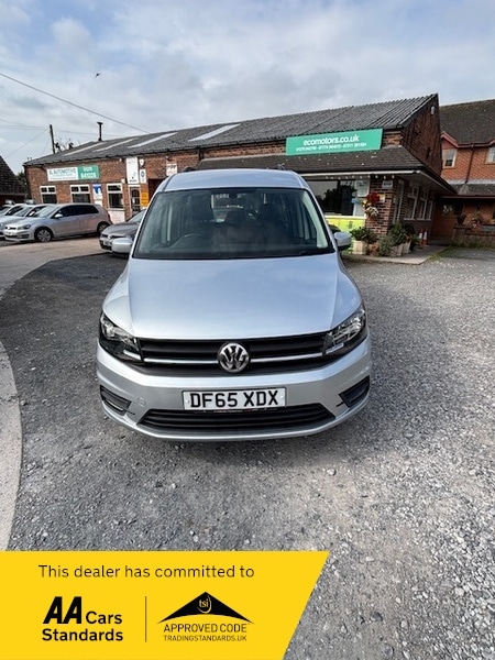 Used Volkswagen Caddy Maxi Life 2015 for sale - 76106386: Photo 1
