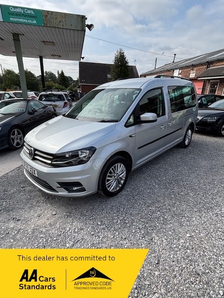Used Volkswagen Caddy Maxi Life 2015 for sale - 76106386: Photo 3