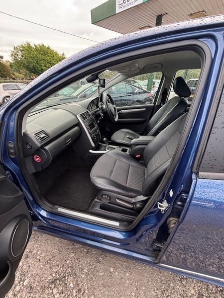 Used Mercedes-Benz A-Class 2012 for sale - 76357145: Photo 10