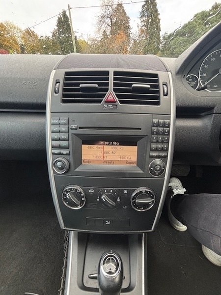 Used Mercedes-Benz A-Class 2012 for sale - 76357145: Photo 15