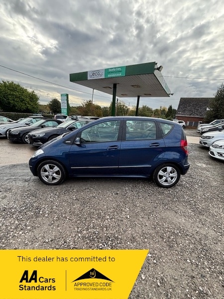 Used Mercedes-Benz A-Class 2012 for sale - 76357145: Photo 4