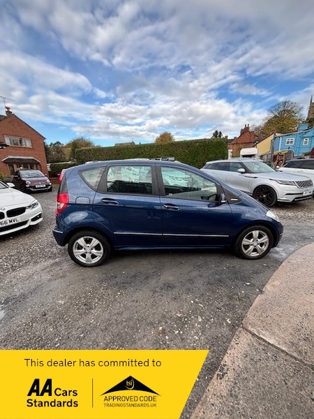 Used Mercedes-Benz A-Class 2012 for sale - 76357145: Photo 5