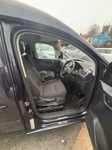 Used Volkswagen Caddy Maxi Life 2015 for sale - 76950898: Photo 16