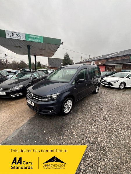Used Volkswagen Caddy Maxi Life 2015 for sale - 76950898: Photo 2