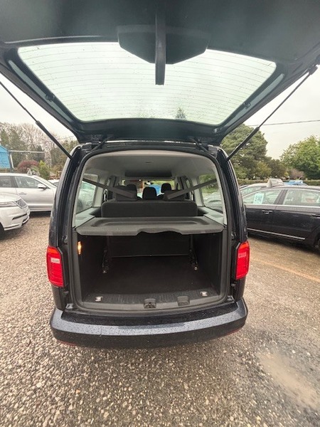 Used Volkswagen Caddy Maxi Life 2015 for sale - 76950898: Photo 9