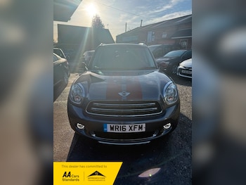 Used MINI Countryman 2016 for sale - 76934958: Photo