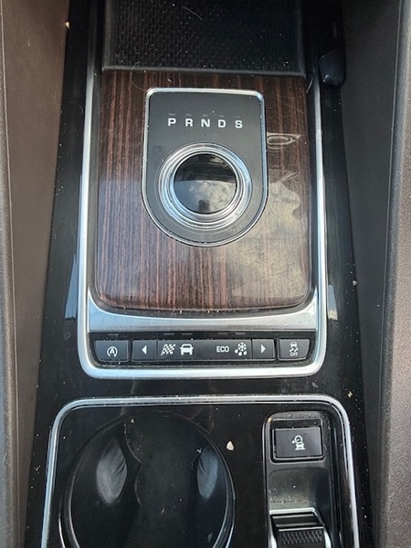 Used Jaguar F-Pace 2016 for sale - 76497049: Photo 14