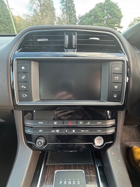 Used Jaguar F-Pace 2016 for sale - 76497049: Photo 15