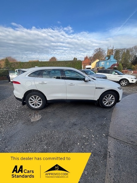 Used Jaguar F-Pace 2016 for sale - 76497049: Photo 5