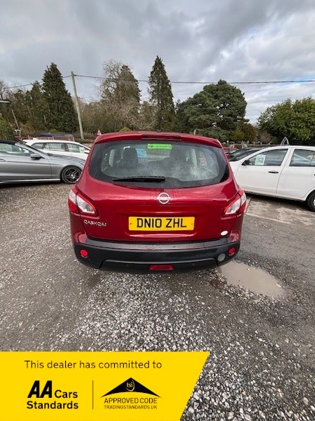 Used Nissan Qashqai 2010 for sale - 77704182: Photo 8