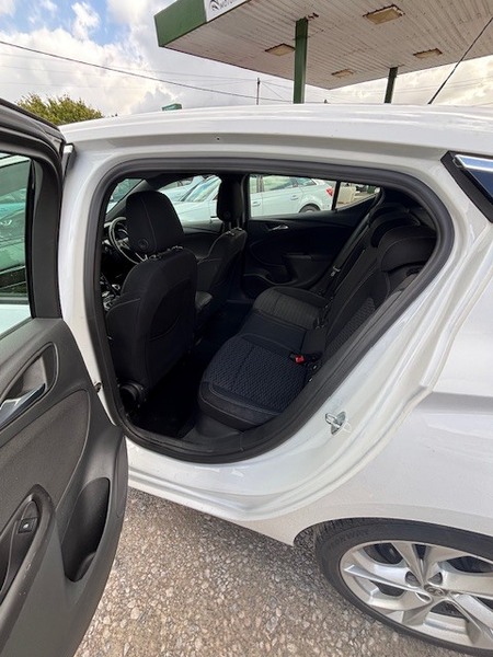 Used Vauxhall Astra 2017 for sale - 78056823: Photo 11