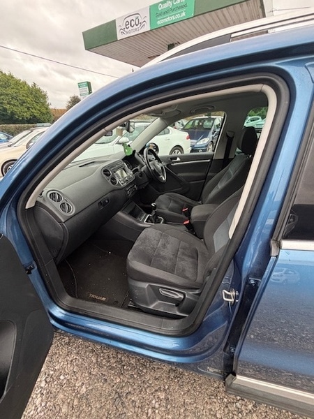 Used Volkswagen Tiguan 2015 for sale - 76547408: Photo 10