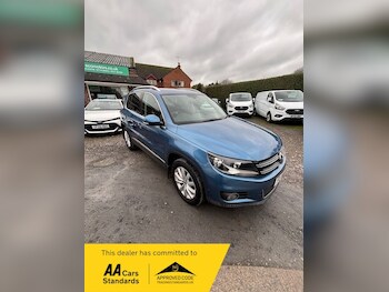 Used Volkswagen Tiguan 2015 for sale - 76547408: Photo