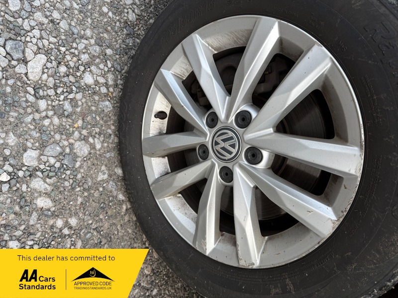 Used Volkswagen Touran 2016 for sale - 77494394: Photo 20