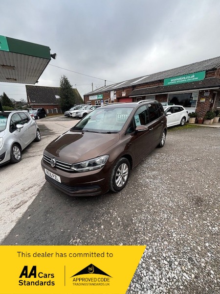 Used Volkswagen Touran 2016 for sale - 77494394: Photo 3