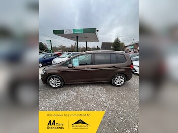 Used Volkswagen Touran 2016 for sale - 77494394: Photo