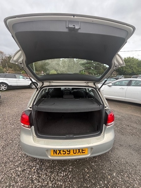 Used Volkswagen Golf 2009 for sale - 76547433: Photo 9