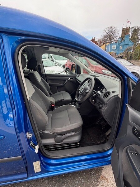 Used Volkswagen Caddy Maxi Life 2013 for sale - 77880736: Photo 15