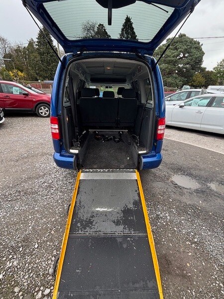 Used Volkswagen Caddy Maxi Life 2013 for sale - 77880736: Photo 9