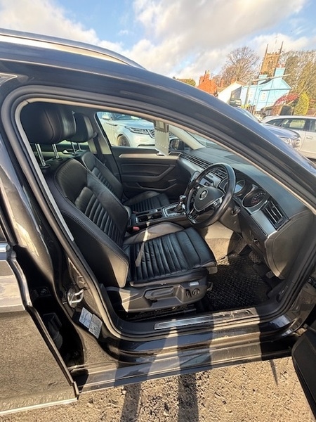 Used Volkswagen Passat 2017 for sale - 76740921: Photo 12