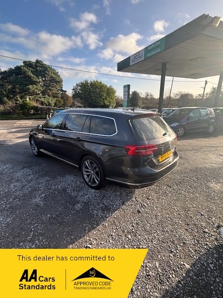 Used Volkswagen Passat 2017 for sale - 76740921: Photo 6