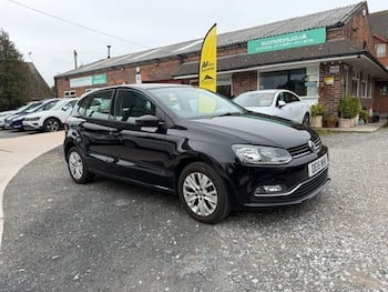 Used Volkswagen Polo 2015 for sale - 79845032: Photo