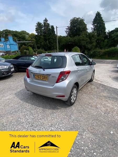 Used Toyota Yaris 2012 for sale - 71750623: Photo 6
