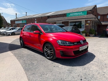 Used Volkswagen Golf 2015 for sale - 79010160: Photo