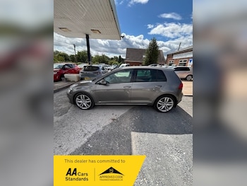 Used Volkswagen Golf 2016 for sale - 75586077: Photo
