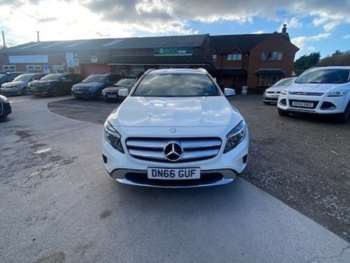2016 - GLA 200 D SPORT-Sat Navigation-Parking Sensors-Full service history via Mai 5-Door