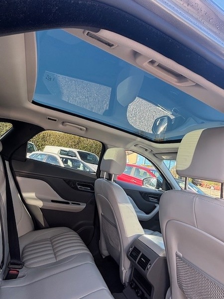 Used Jaguar F-Pace 2016 for sale - 77921018: Photo 12