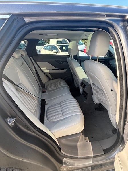 Used Jaguar F-Pace 2016 for sale - 77921018: Photo 13