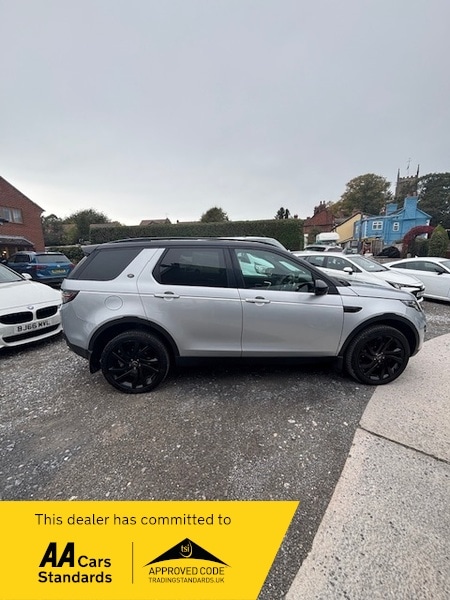 Used Land Rover Discovery Sport 2016 for sale - 76119461: Photo 5