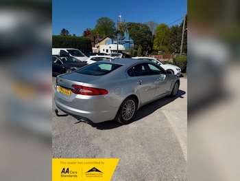 Used Jaguar XF 2013 for sale - 79203110: Photo
