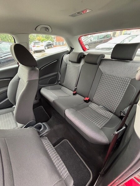 Used Volkswagen Polo 2014 for sale - 76148441: Photo 13