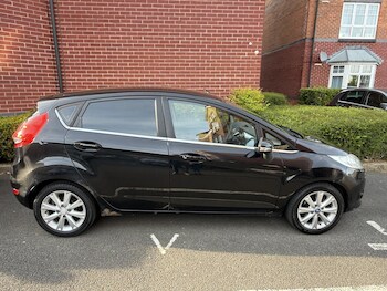 Used Ford Fiesta 2010 for sale - 78647280: Photo