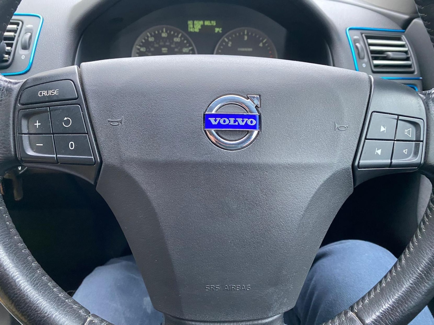 Used Volvo V50 2005 for sale - 77548651: Photo 10