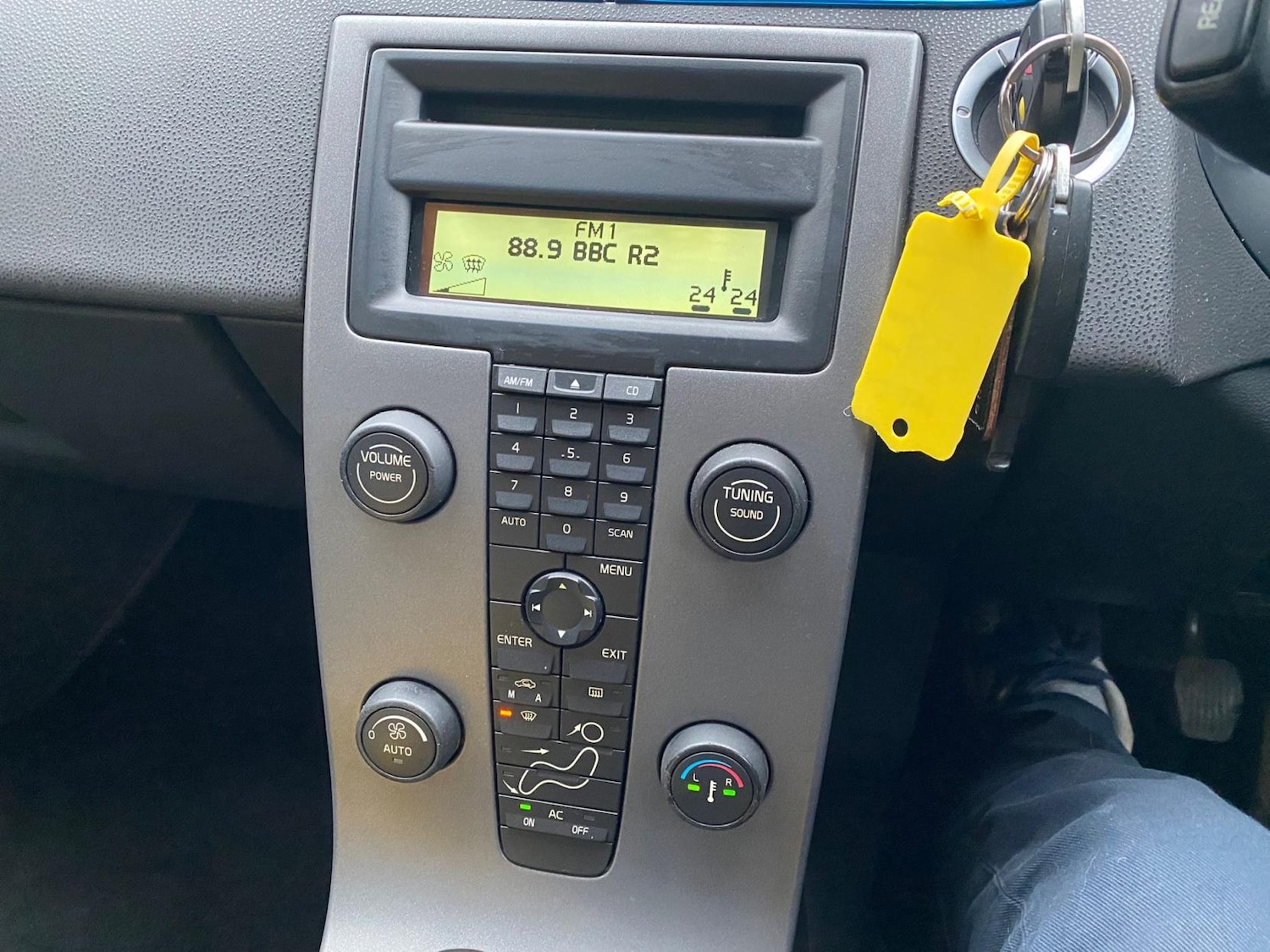 Used Volvo V50 2005 for sale - 77548651: Photo 12