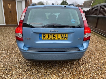 Used Volvo V50 2005 for sale - 77548651: Photo