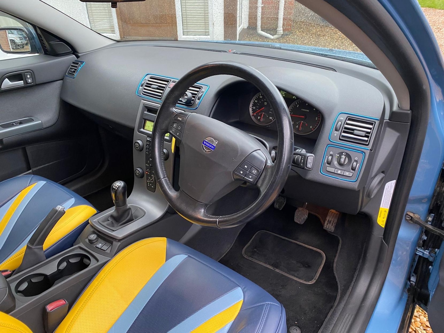 Used Volvo V50 2005 for sale - 77548651: Photo 7