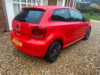 Used Volkswagen Polo 2013 for sale - 76818124: Photo