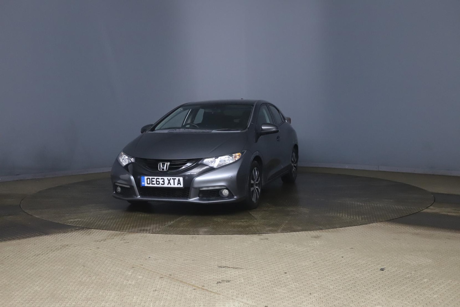 Used Honda Civic 2014 for sale - 77339618: Photo 2