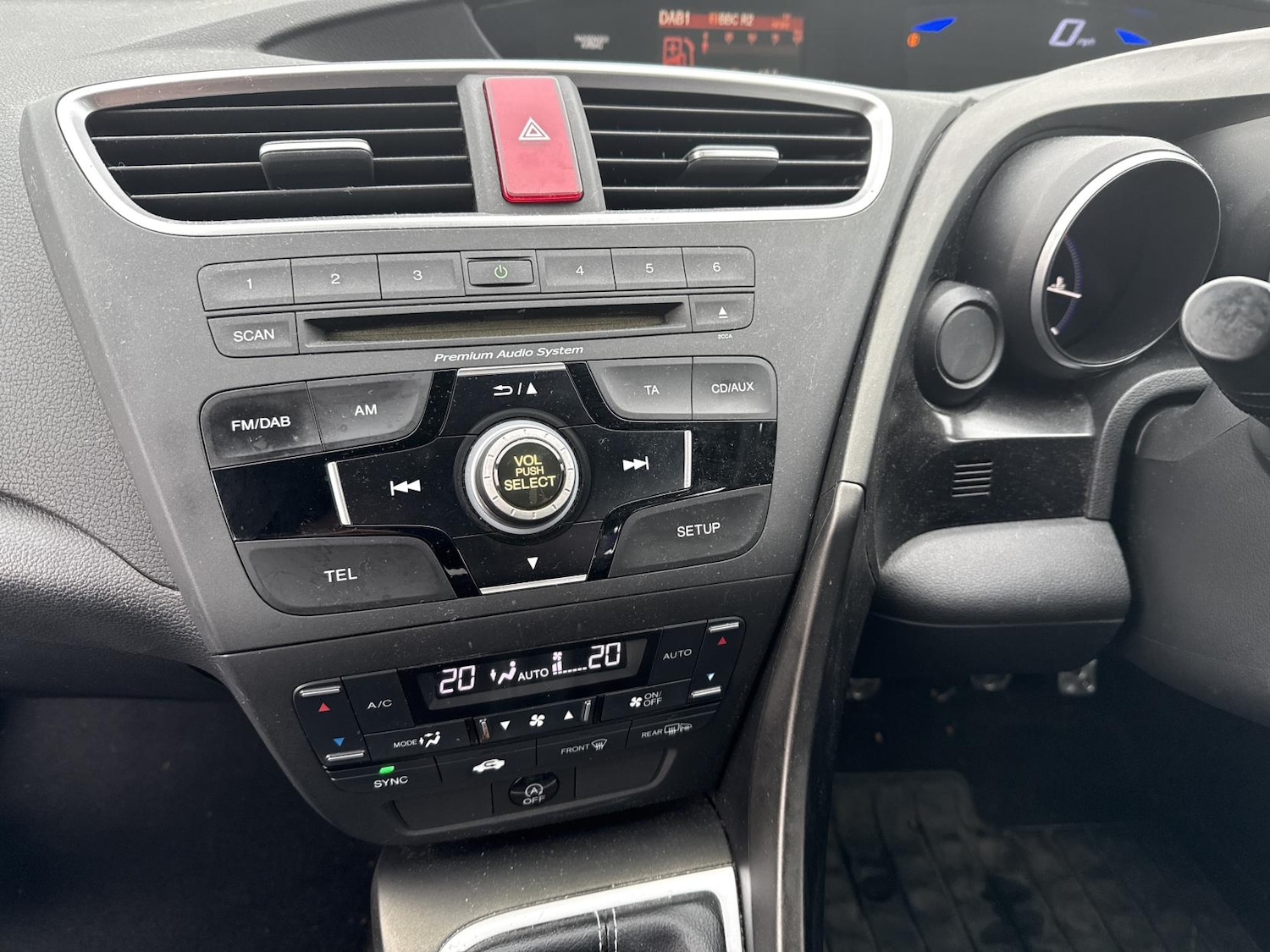 Used Honda Civic 2014 for sale - 77339618: Photo 21