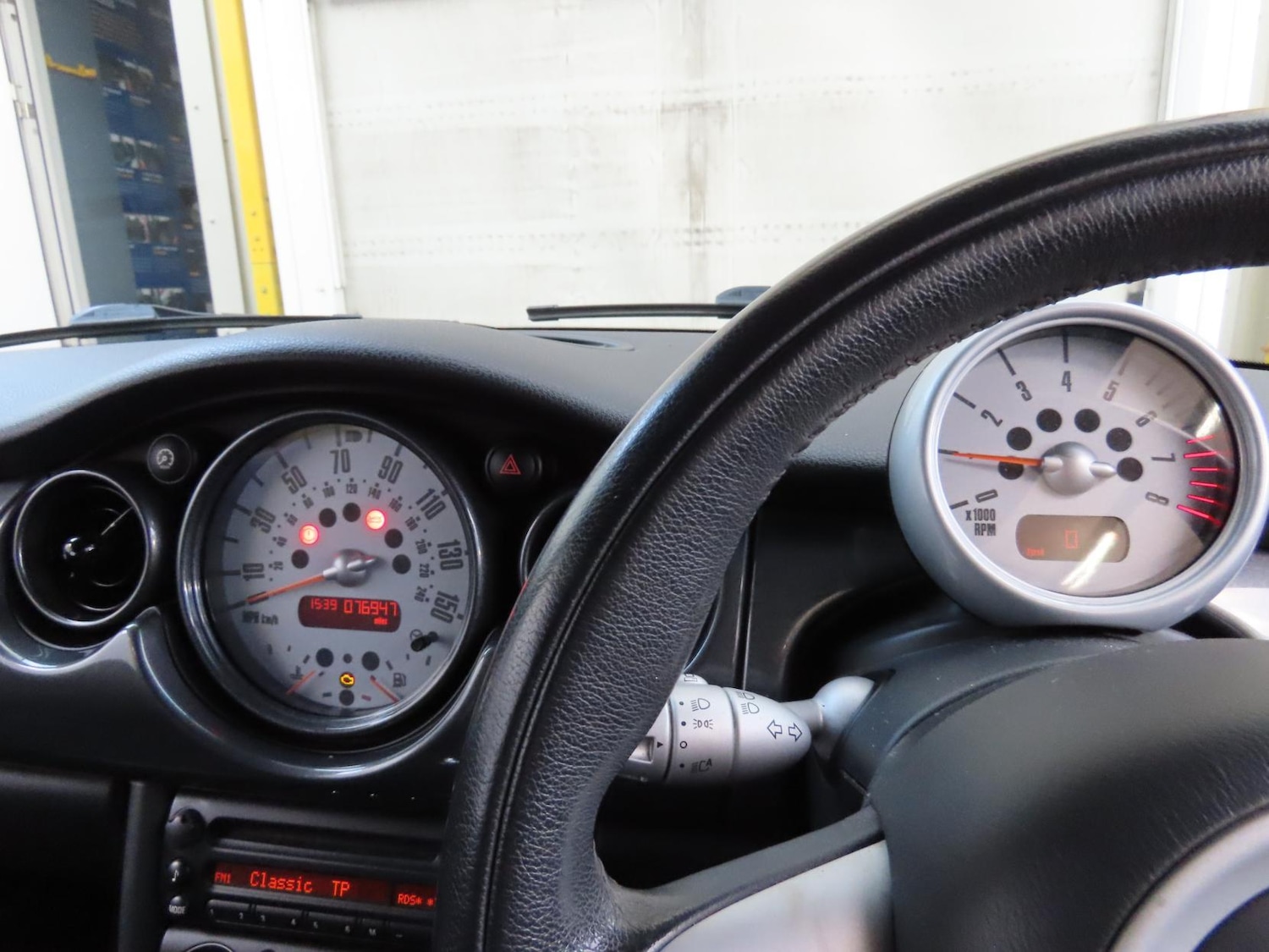 Used MINI Convertible 2006 for sale - 76467847: Photo 12