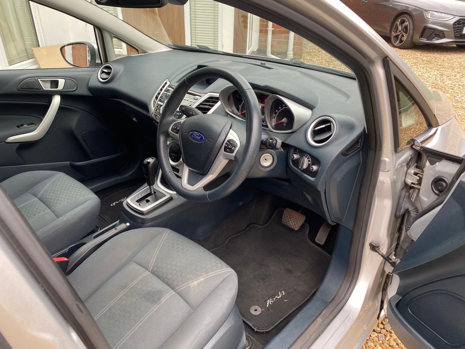 Used Ford Fiesta 2012 for sale - 77903531: Photo 5